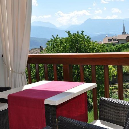 Gaestehaus Pfuss Caldaro Exteriör bild