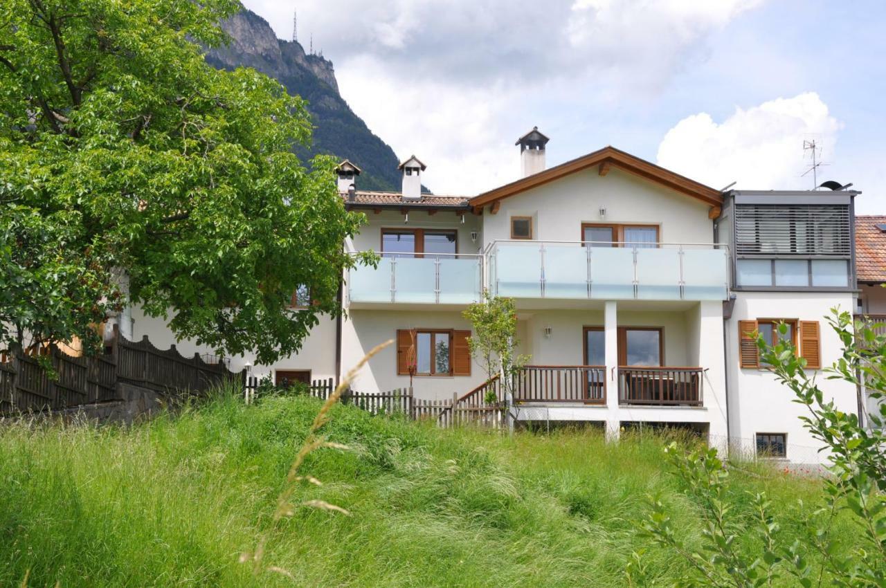 Gaestehaus Pfuss Caldaro Exteriör bild