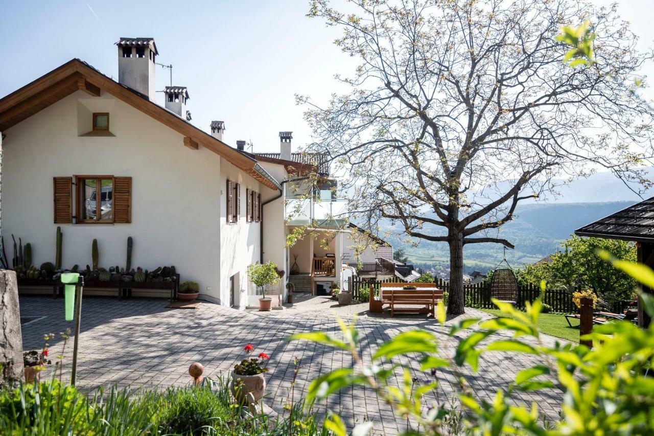 Gaestehaus Pfuss Caldaro Exteriör bild